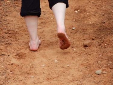barefoot.hiker